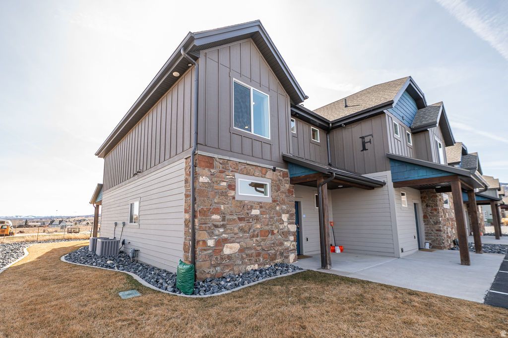 Photo of 140 W 150 S #F19, Garden City, UT 84028 (MLS # 2143678)