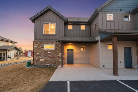 Townhouse For Sale - 140 W 150 #F19<br/> Rich County, Garden City, UT 84028