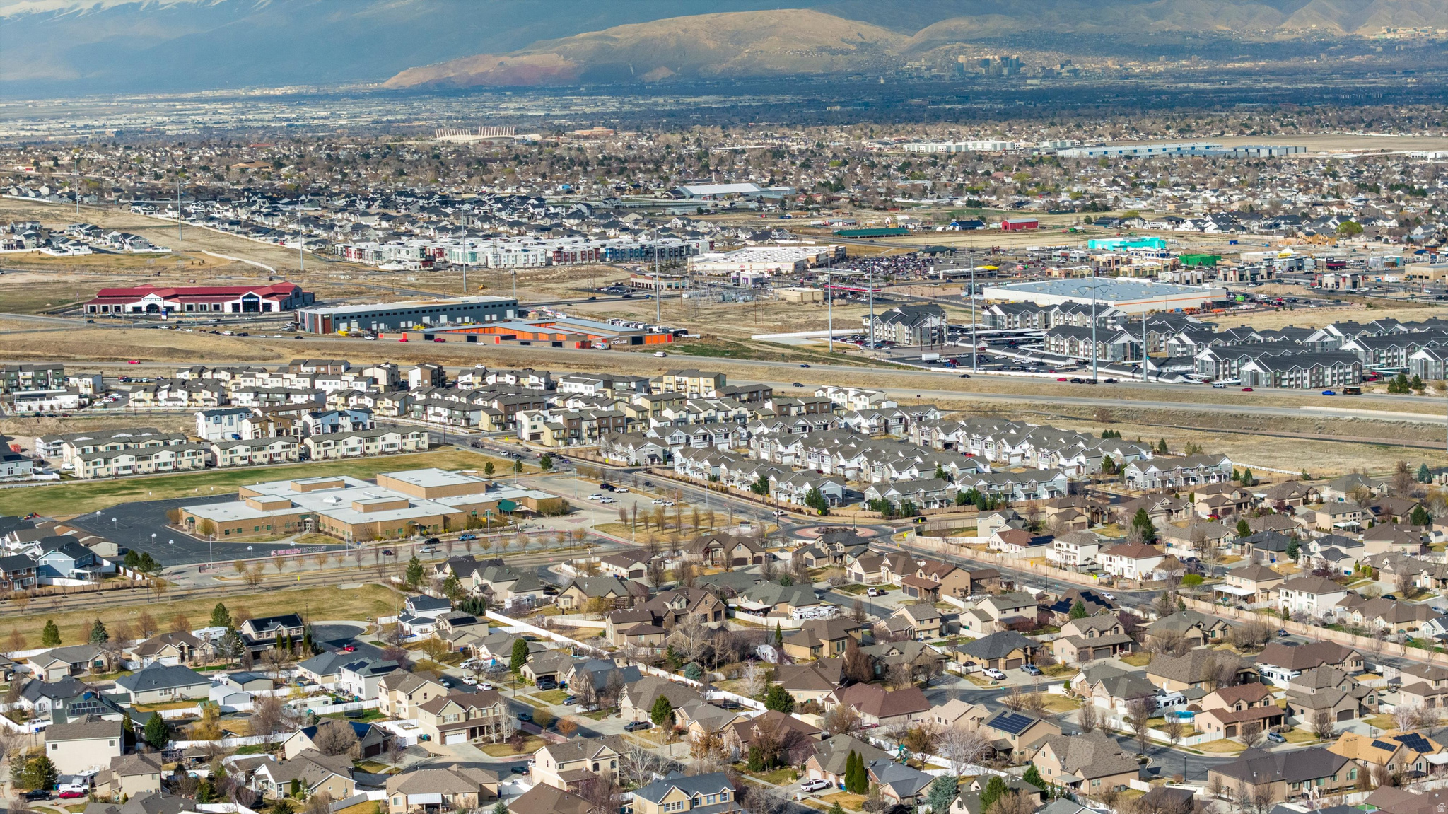 THREE FORKS - Residential