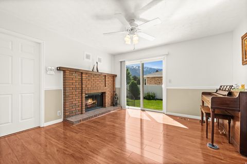 Tiny photo for 1650 E NICHOLE CIR, Sandy, UT 84093 (MLS # 2158301)