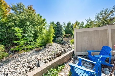 Tiny photo for 2161 LORITA WAY E, Cottonwood Heights, UT 84093 (MLS # 2112664)