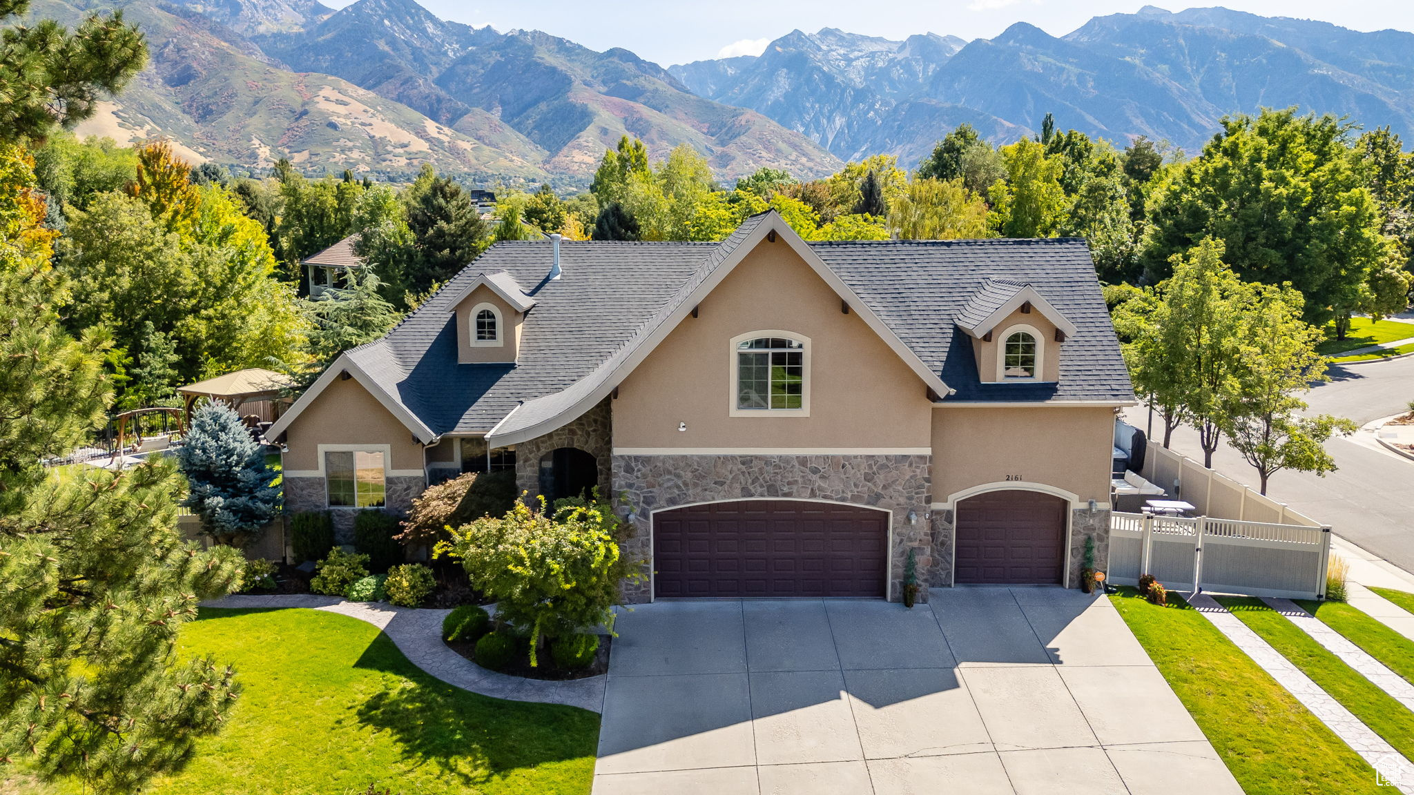 ARROW SUBDIVISION - Residential