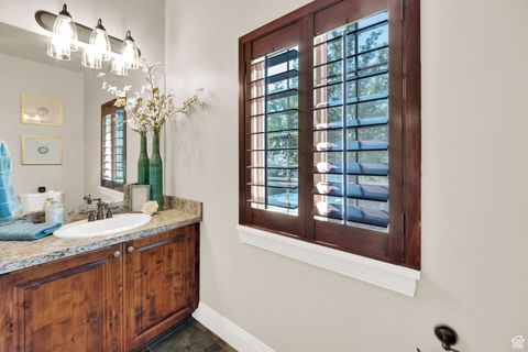 Tiny photo for 2161 LORITA WAY E, Cottonwood Heights, UT 84093 (MLS # 2112664)