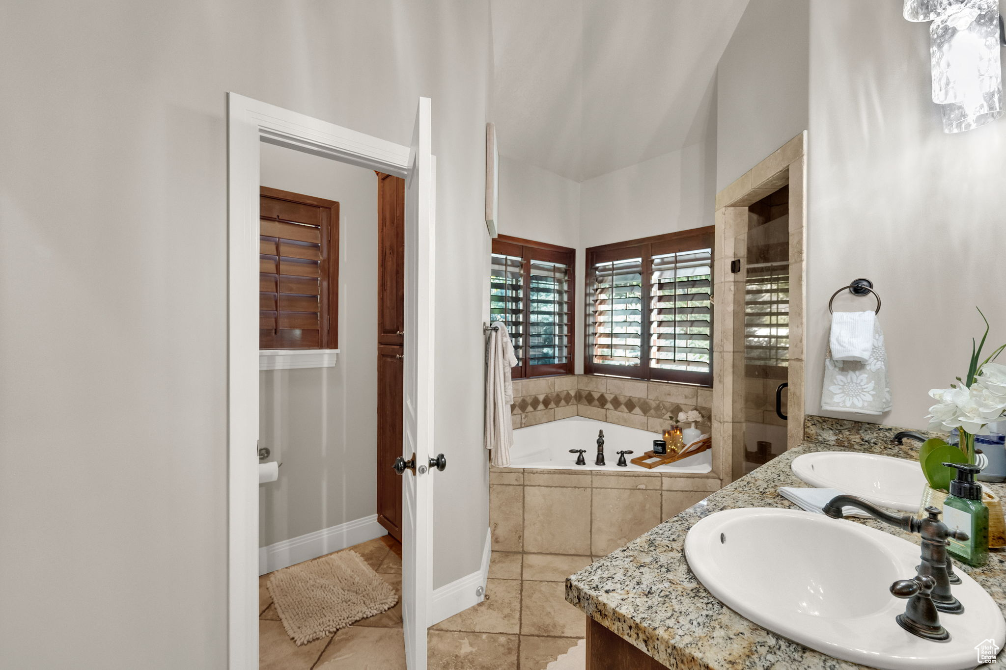 ARROW SUBDIVISION - Residential