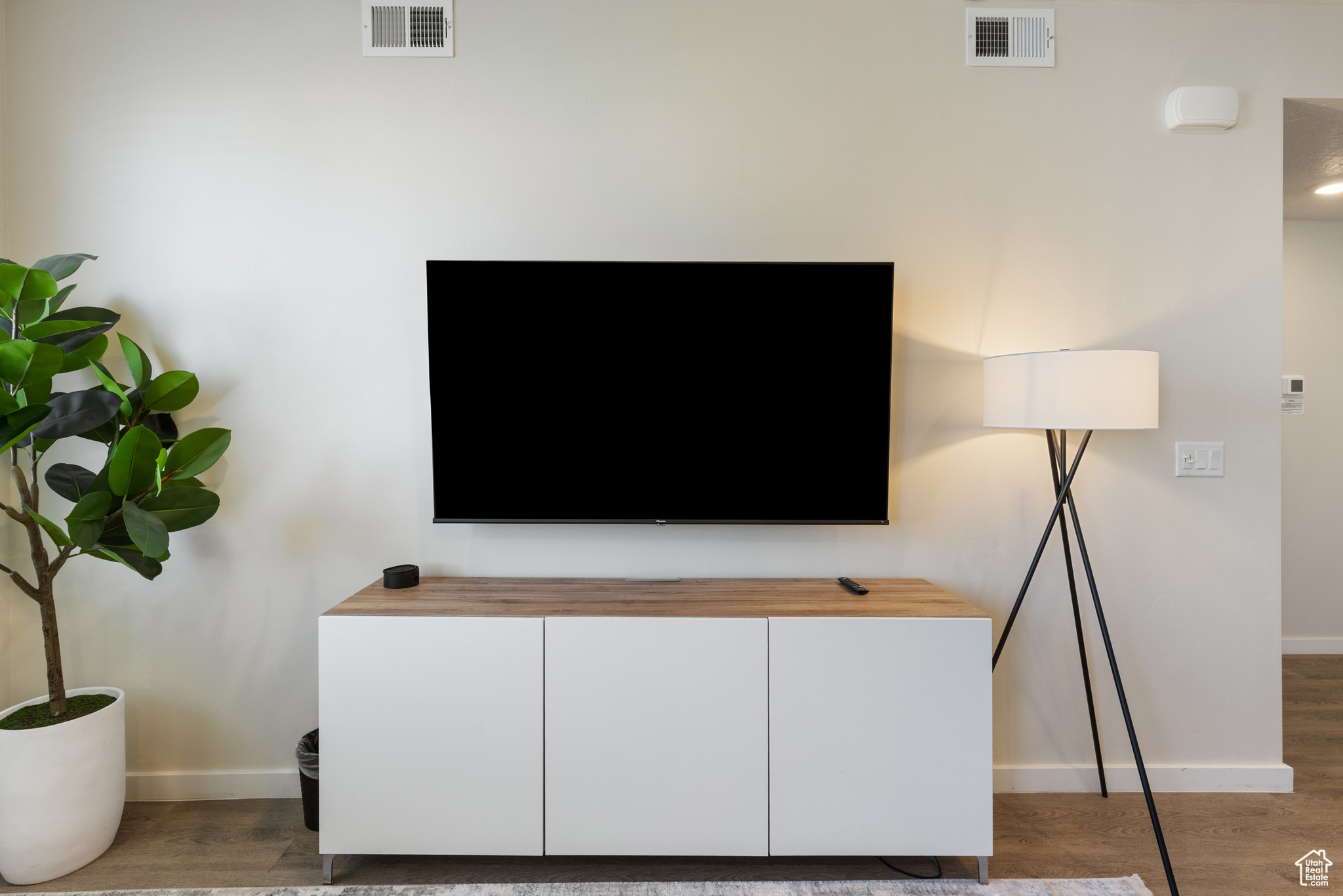 DESERT COLOR RESORT - Residential