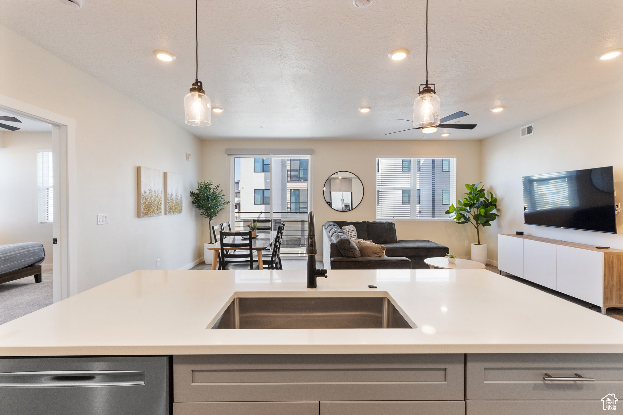 DESERT COLOR RESORT - Residential