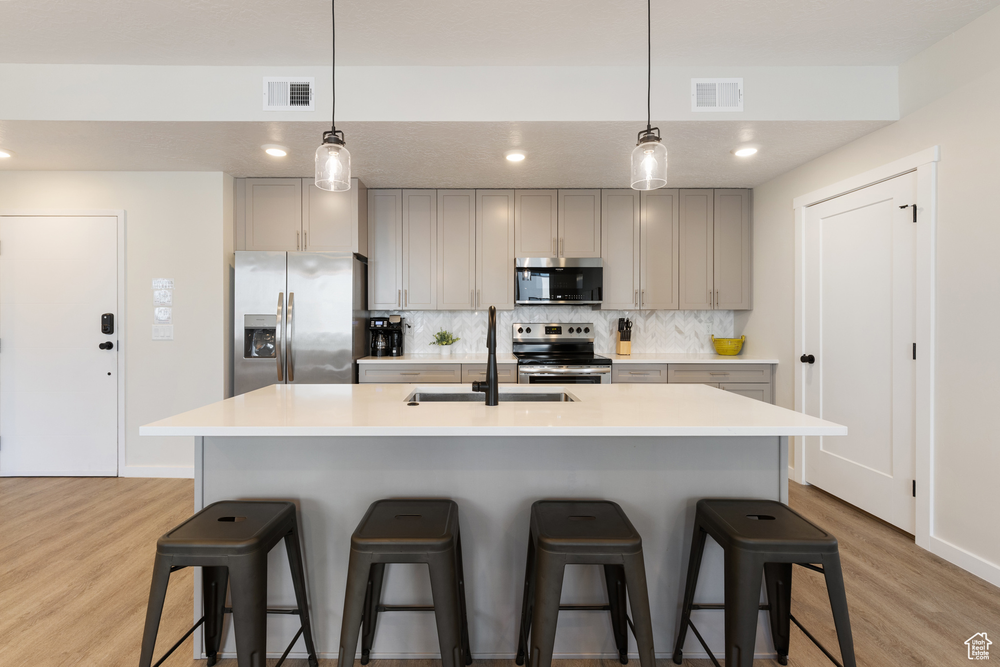 DESERT COLOR RESORT - Residential