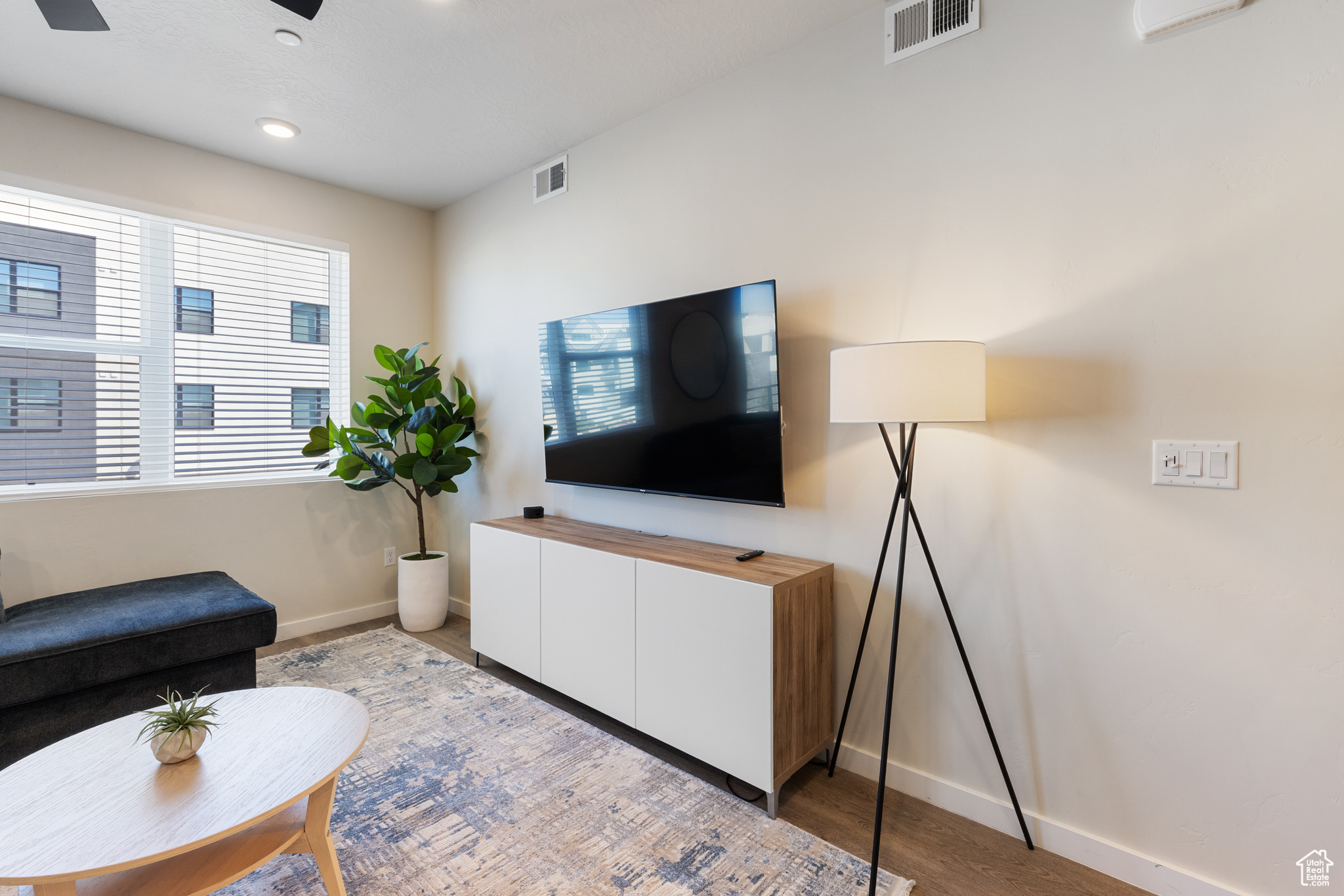 DESERT COLOR RESORT - Residential