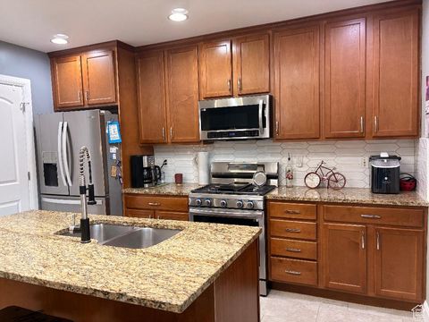 Tiny photo for 4722 W NOYO LN, South Jordan, UT 84009 (MLS # 2107792)