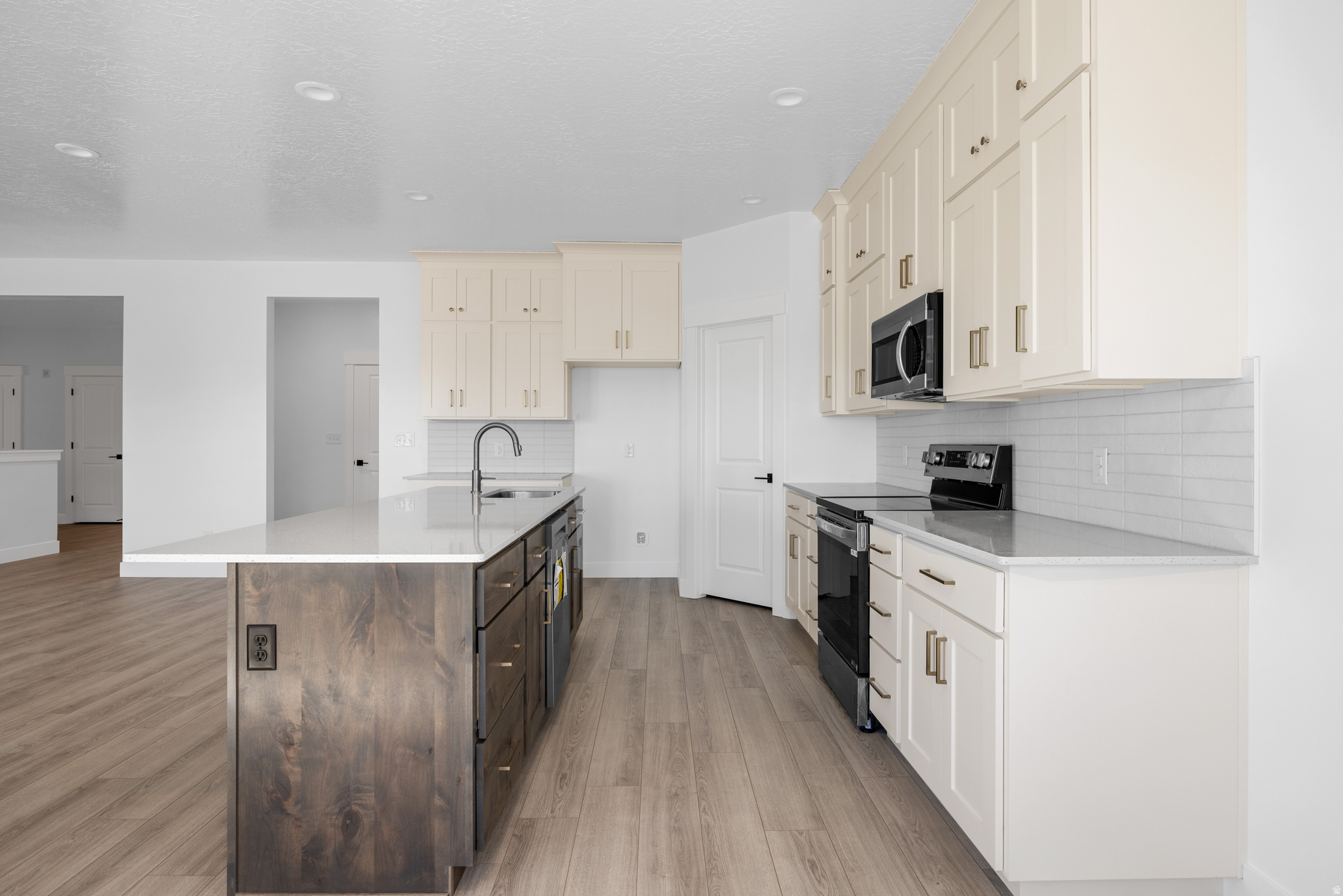 MELLOR AT SPANISH FORK - Residential