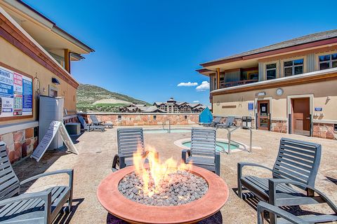 Tiny photo for 3720 N SUNDIAL CT #C105, Park City, UT 84098 (MLS # 2133271)