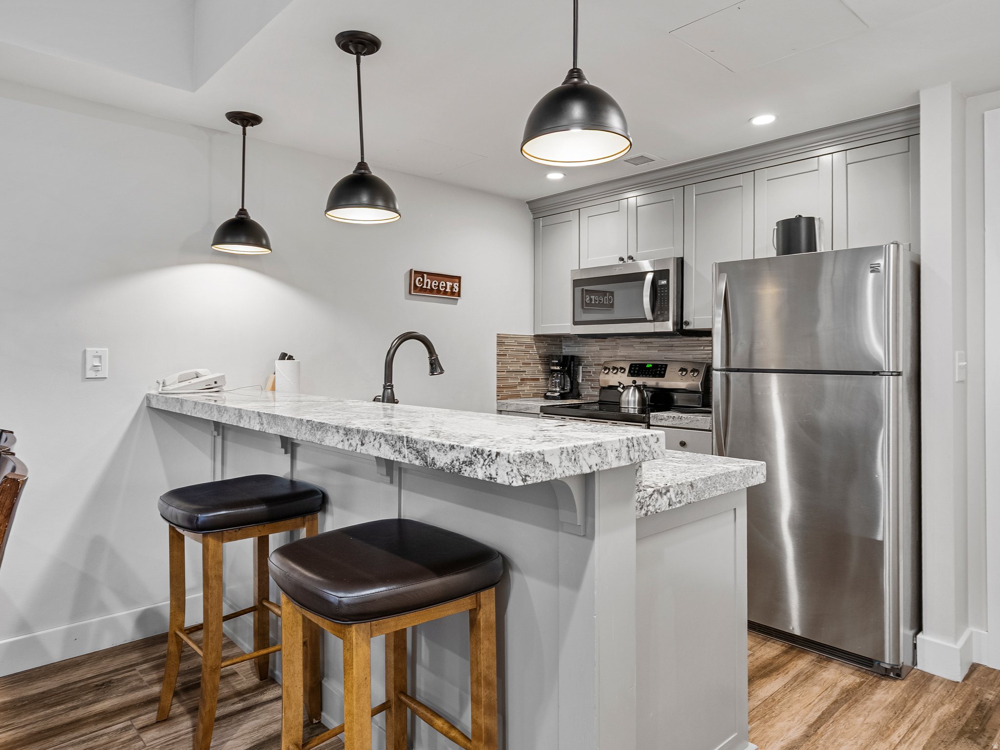 SUNDIAL LODGE - Residential