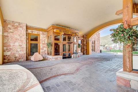 Tiny photo for 3720 N SUNDIAL CT #C105, Park City, UT 84098 (MLS # 2133271)