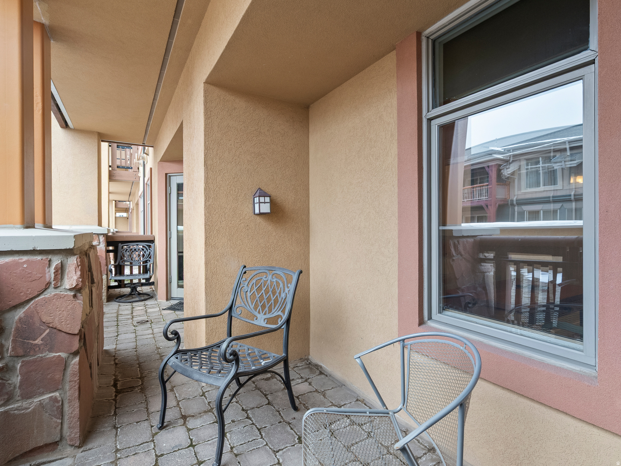 SUNDIAL LODGE - Residential