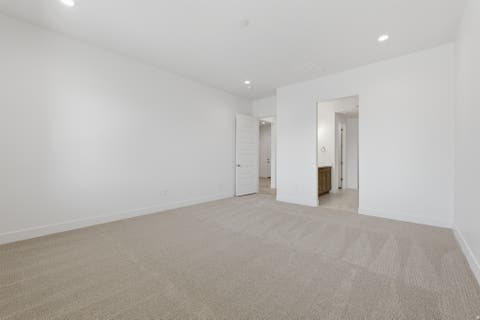 Tiny photo for 567 N LEGEND WAY #470, Mapleton, UT 84664 (MLS # 2173697)