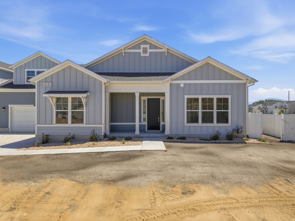Photo of 567 N LEGEND WAY #470, Mapleton, UT 84664 (MLS # 2173697)