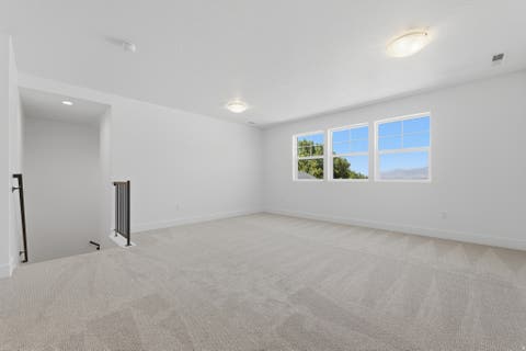 Tiny photo for 567 N LEGEND WAY #470, Mapleton, UT 84664 (MLS # 2173697)