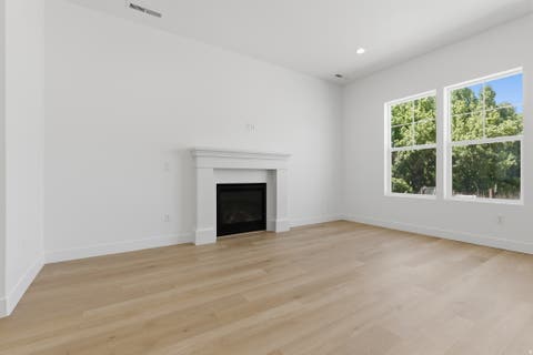 Tiny photo for 567 N LEGEND WAY #470, Mapleton, UT 84664 (MLS # 2173697)