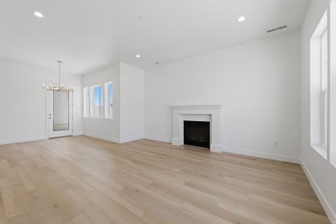 Tiny photo for 567 N LEGEND WAY #470, Mapleton, UT 84664 (MLS # 2173697)