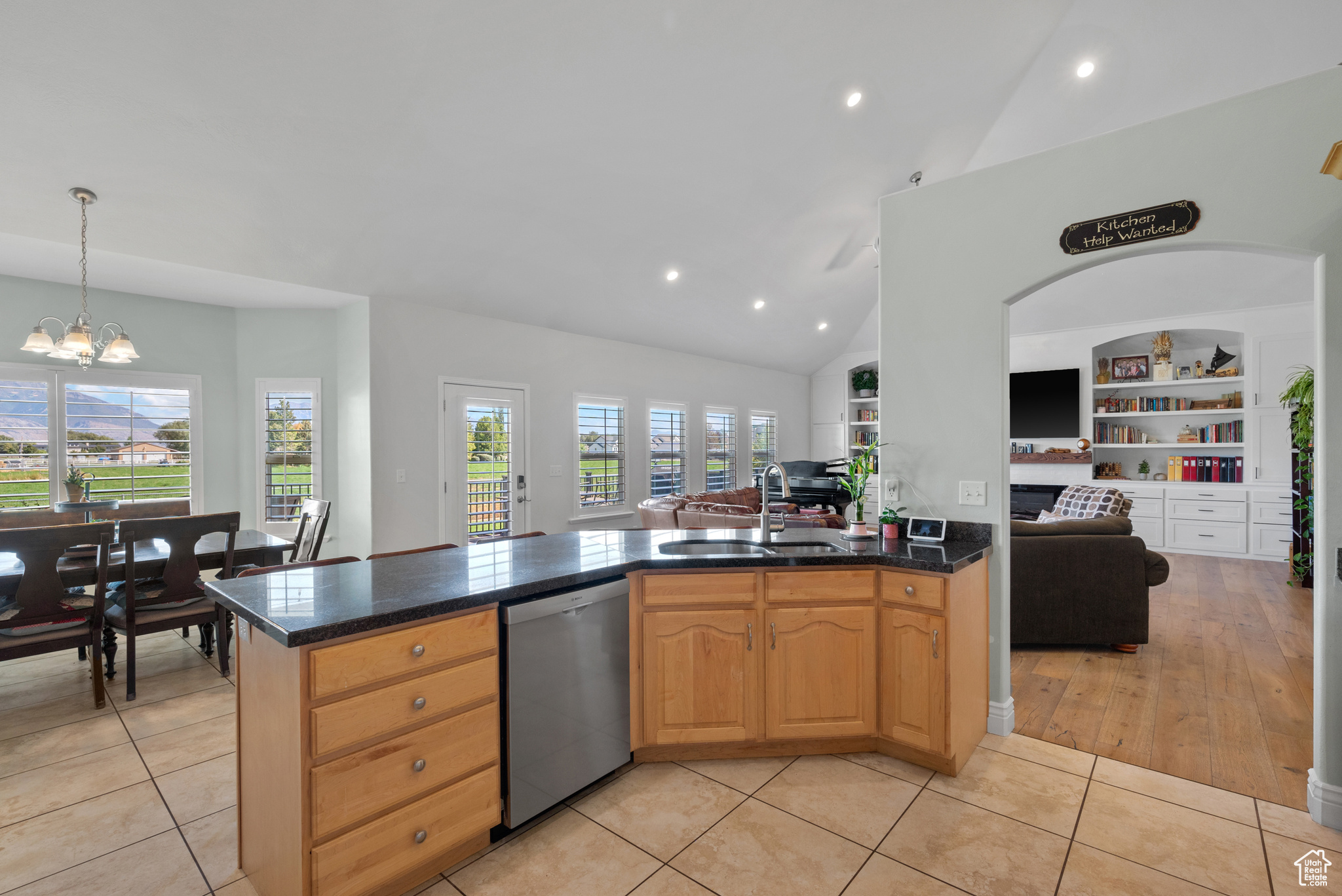 OLDHAM ACRES - Residential