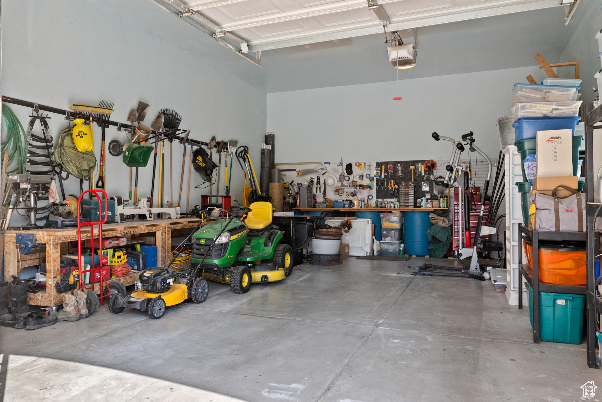 OLDHAM ACRES - Residential