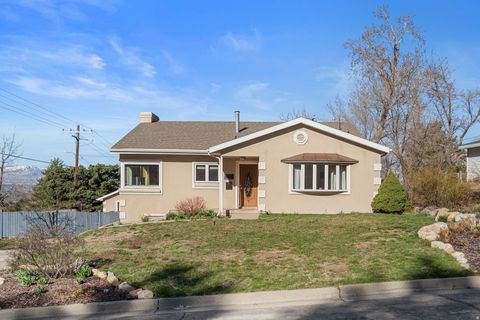 Tiny photo for 4426 S 3035 E, Holladay, UT 84124 (MLS # 2126789)