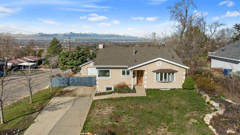 Tiny photo for 4426 S 3035 E, Holladay, UT 84124 (MLS # 2126789)