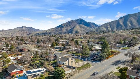 Tiny photo for 4426 S 3035 E, Holladay, UT 84124 (MLS # 2126789)