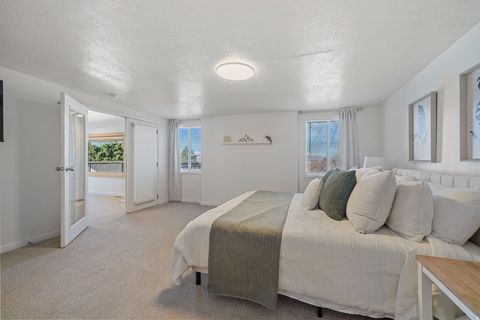 Tiny photo for 4426 S 3035 E, Holladay, UT 84124 (MLS # 2126789)