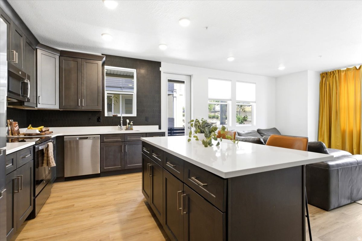 JORDAN HEIGHTS AT 78 - Residential