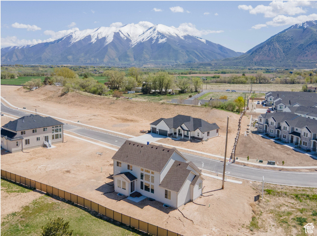 ARROWHEAD - Residential