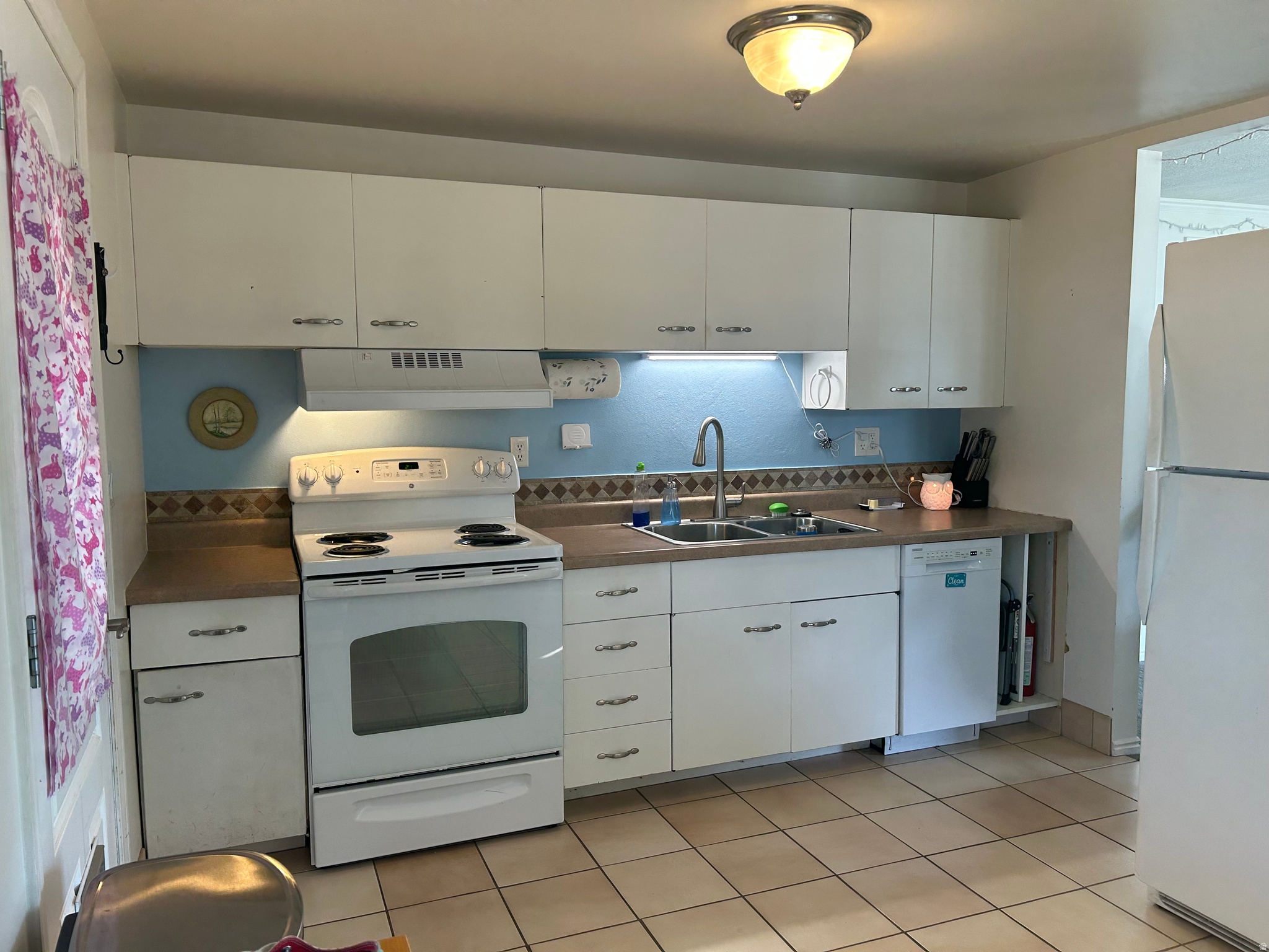 WHITE CITY - Residential