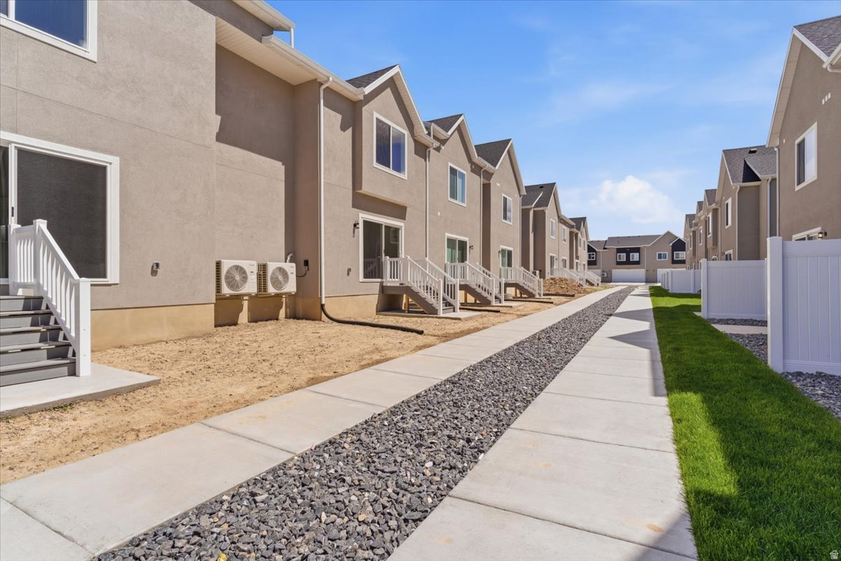 RC'S PARKWEST - Residential