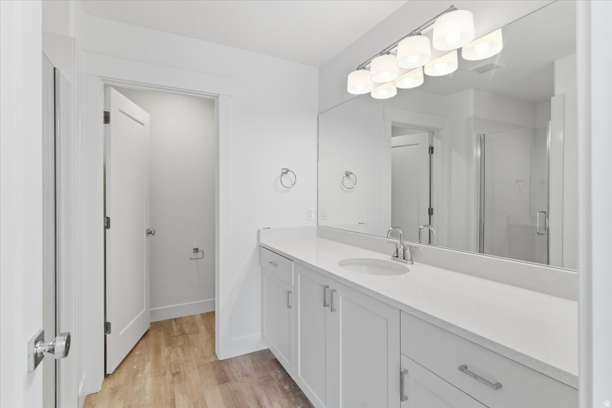 RC'S PARKWEST - Residential