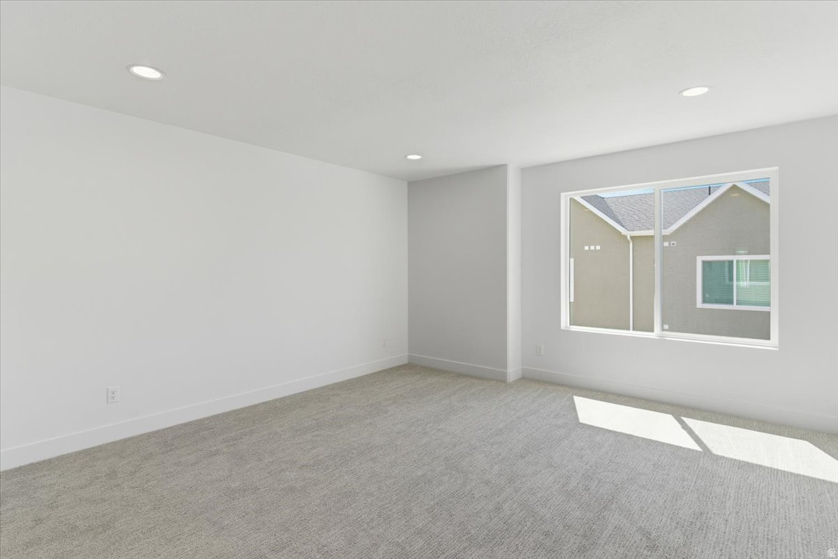 RC'S PARKWEST - Residential