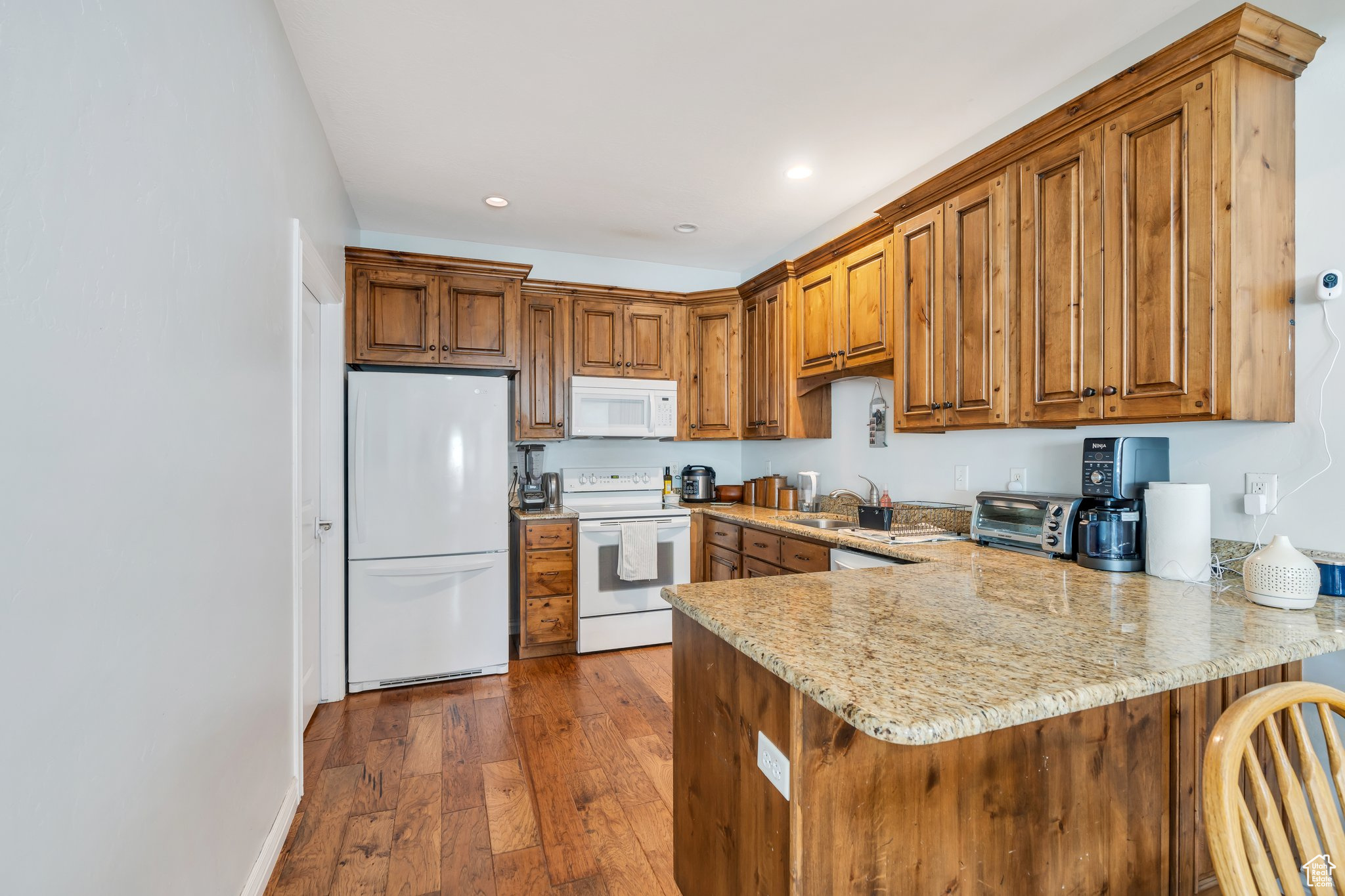 Pleasant Grove, Utah 84062, United States, 4 Bedrooms Bedrooms, ,4 BathroomsBathrooms,Residential,Active,164948