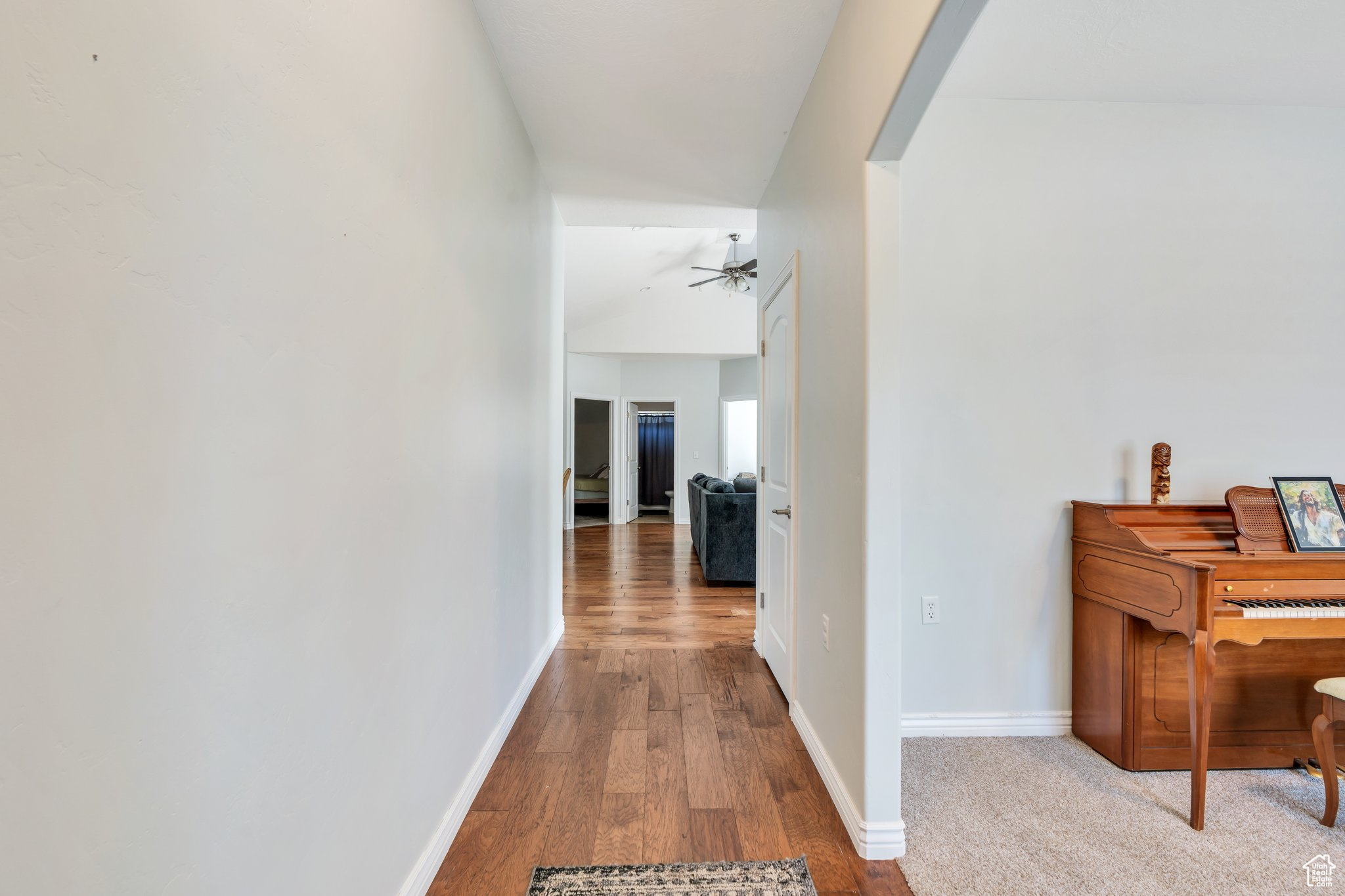 Pleasant Grove, Utah 84062, United States, 4 Bedrooms Bedrooms, ,4 BathroomsBathrooms,Residential,Active,164948