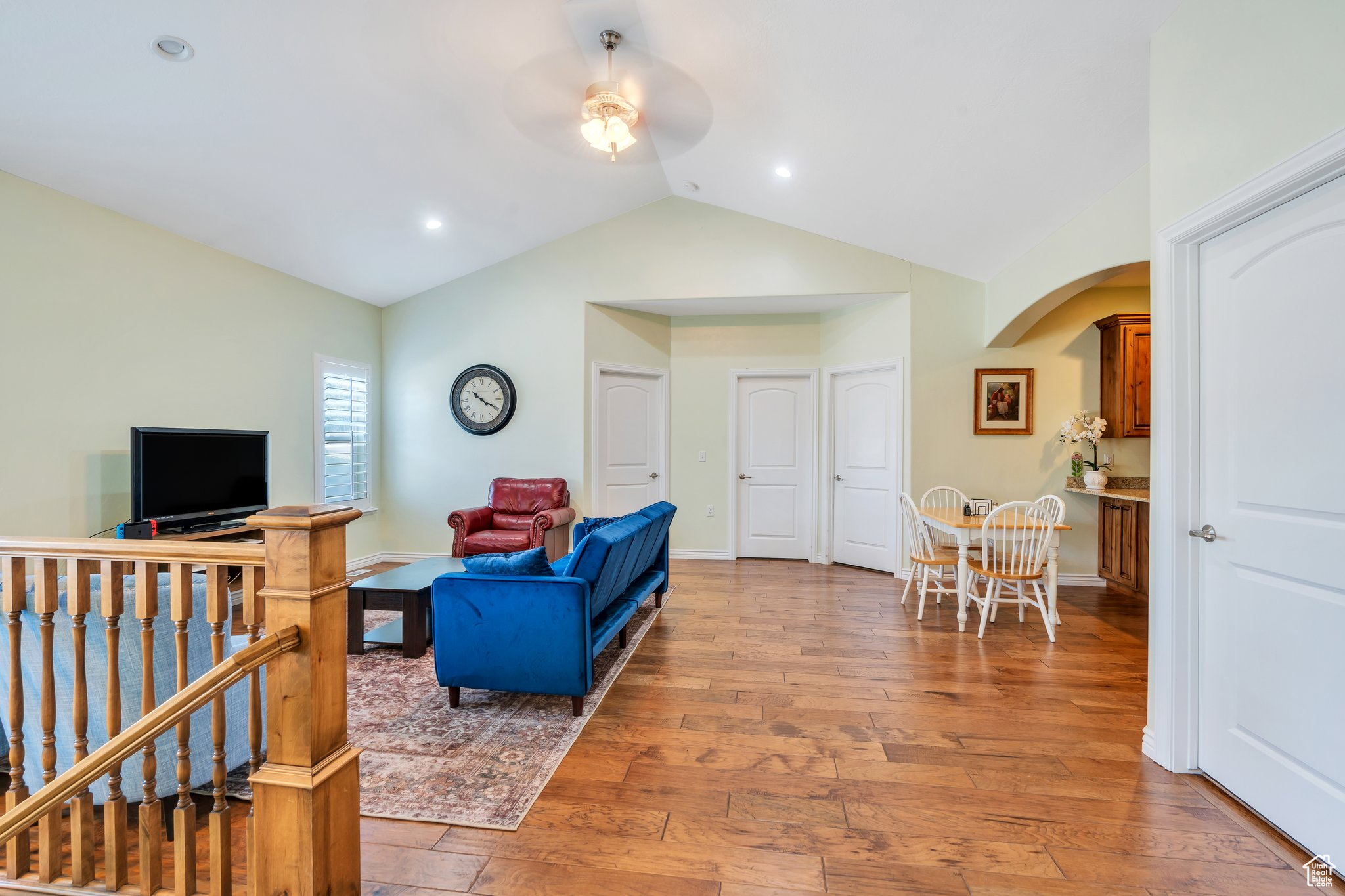 Pleasant Grove, Utah 84062, United States, 4 Bedrooms Bedrooms, ,4 BathroomsBathrooms,Residential,Active,164948