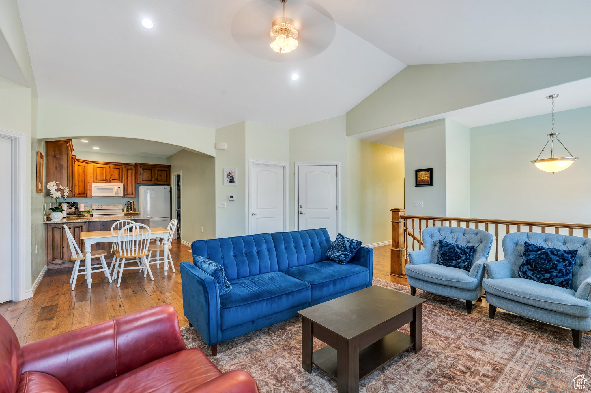 Pleasant Grove, Utah 84062, United States, 4 Bedrooms Bedrooms, ,4 BathroomsBathrooms,Residential,Active,164948