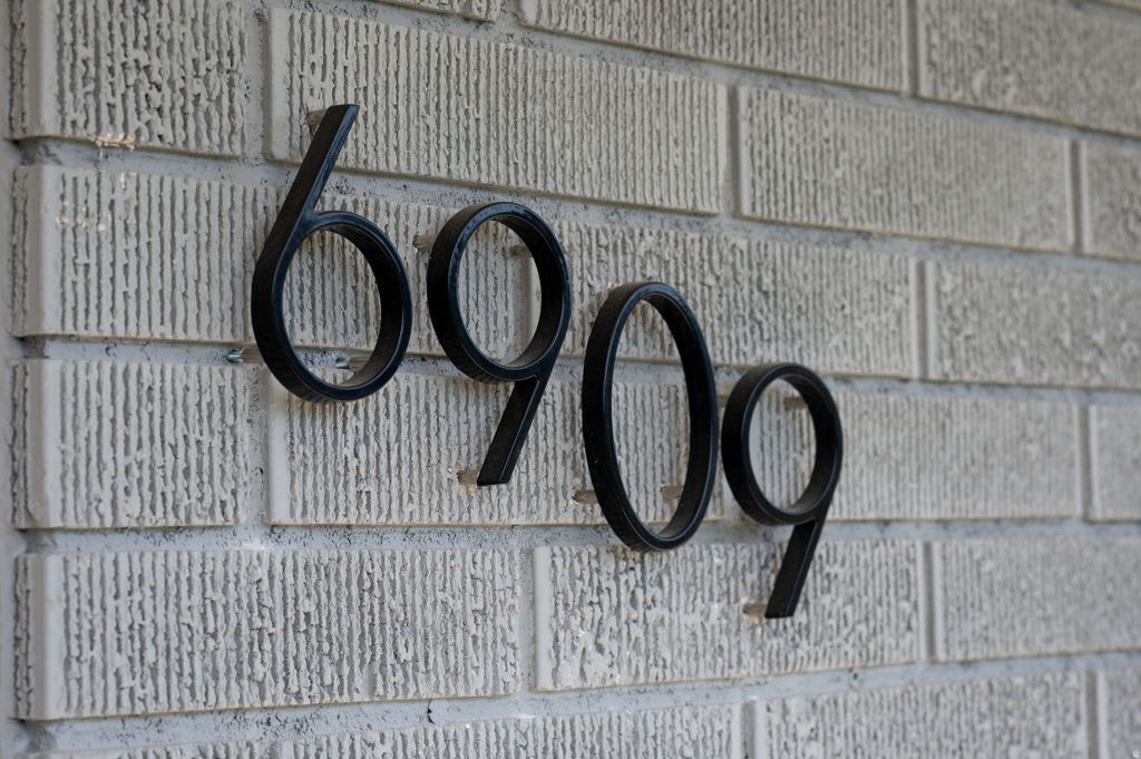 Photo of 6909 S 90 E, Midvale, UT 84047 (MLS # 2157952)
