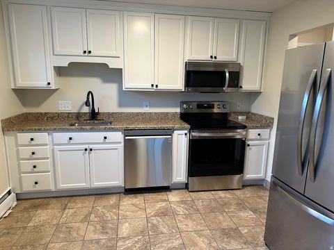 Tiny photo for 4345 S HIGHLAND DR, Holladay, UT 84124 (MLS # 2151411)