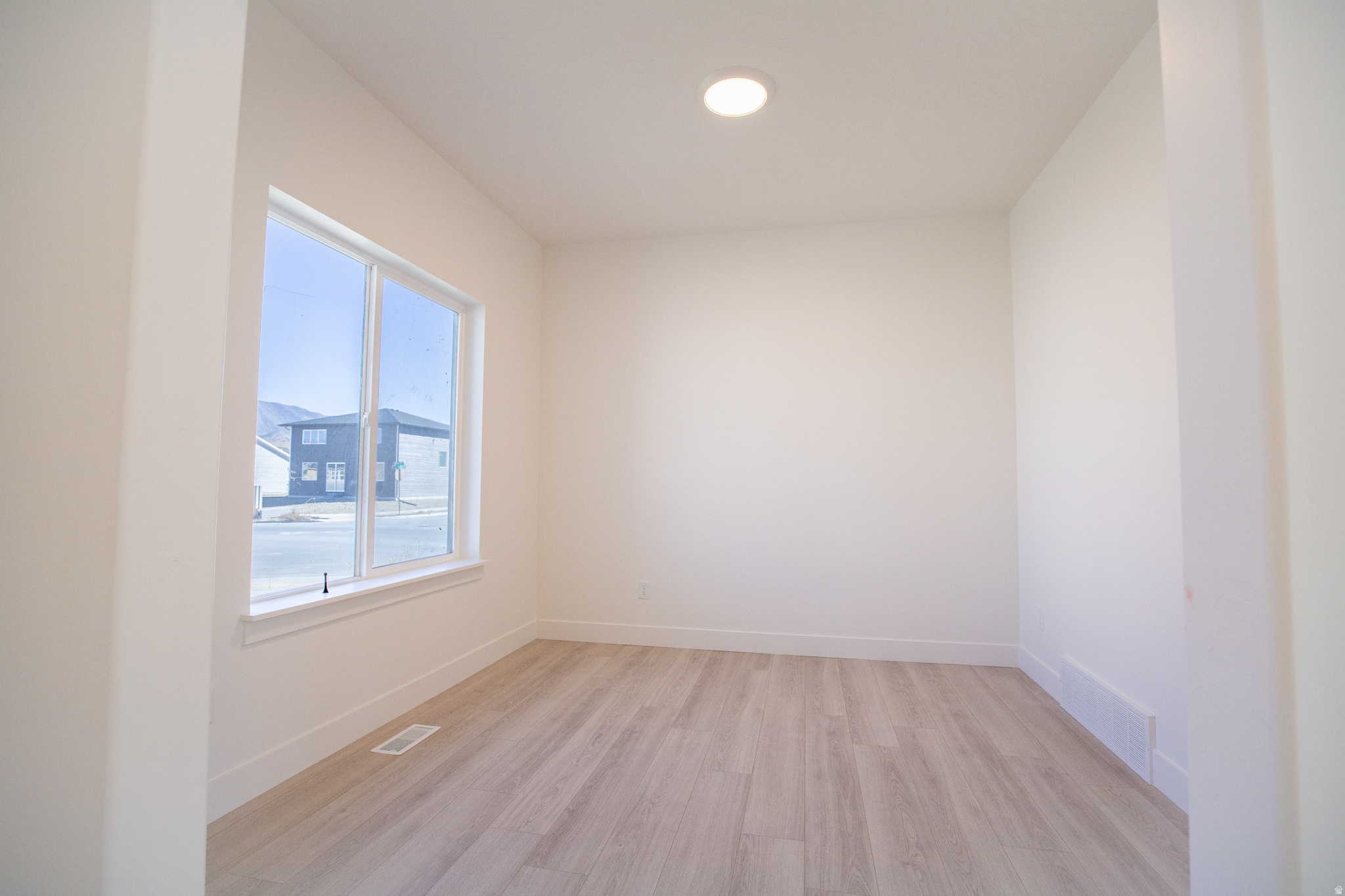 PARKWAY FIELDS SINGLES 2 - Residential