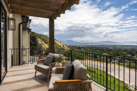 Tiny photo for 3726 N DEVONSHIRE DR, Provo, UT 84604 (MLS # 2173870)