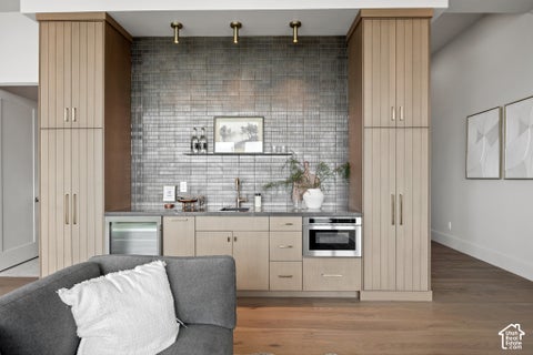 Tiny photo for 3726 N DEVONSHIRE DR, Provo, UT 84604 (MLS # 2173870)