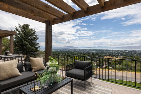 Tiny photo for 3726 N DEVONSHIRE DR, Provo, UT 84604 (MLS # 2173870)