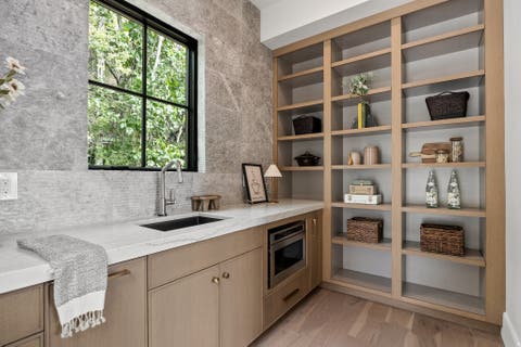 Tiny photo for 3726 N DEVONSHIRE DR, Provo, UT 84604 (MLS # 2173870)
