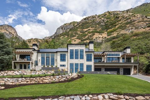 Tiny photo for 3726 N DEVONSHIRE DR, Provo, UT 84604 (MLS # 2173870)