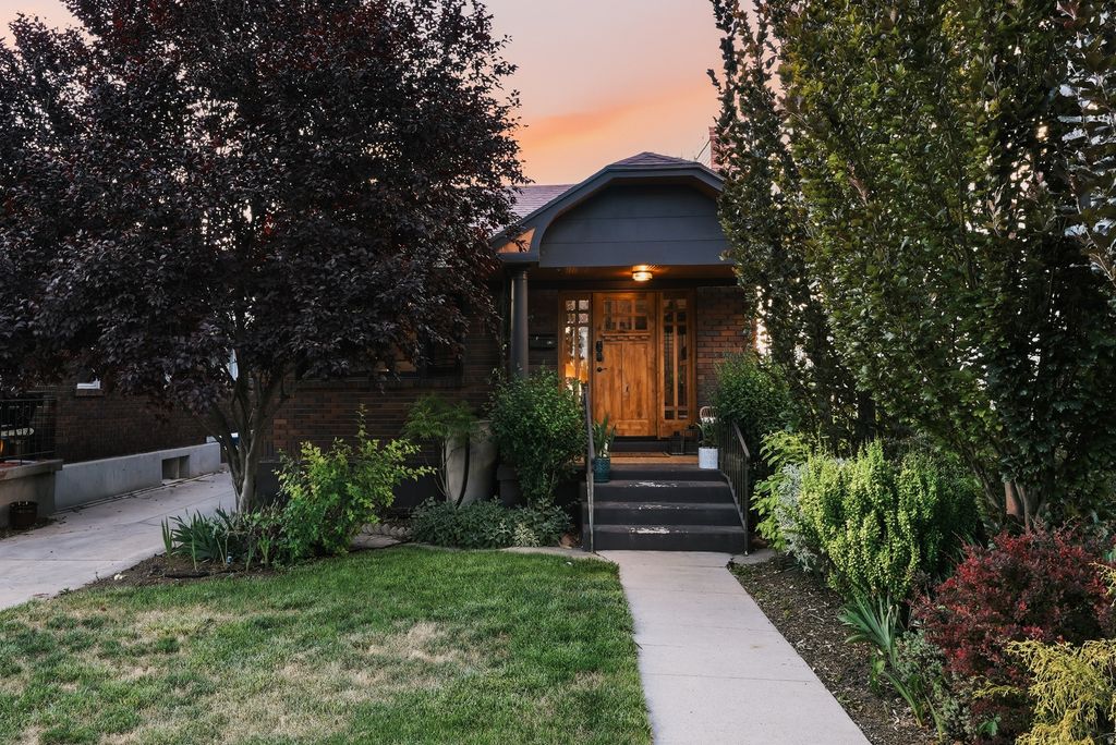 Photo of 829 E 700 S, Salt Lake City, UT 84102 (MLS # 2163153)