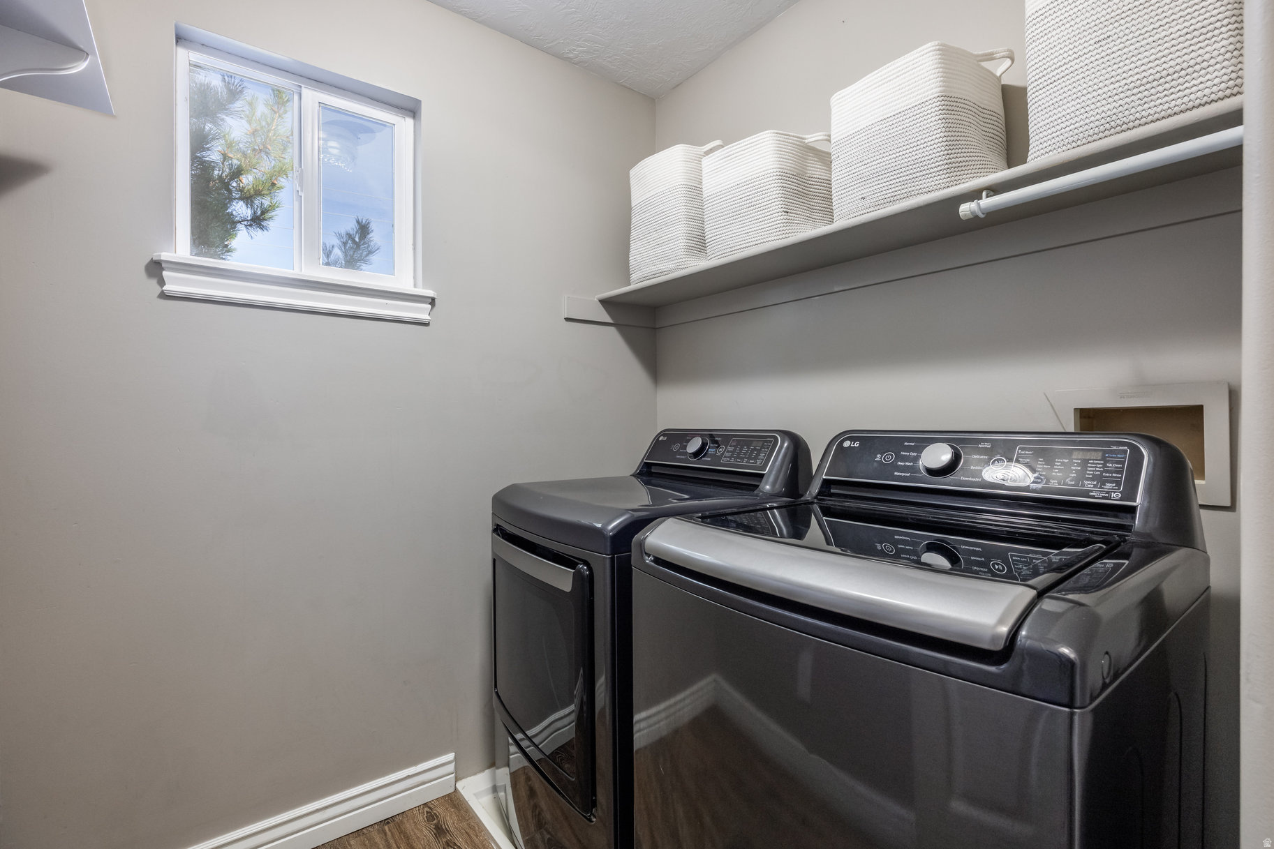 LILAC LANE CONDOMINIUMS - Residential