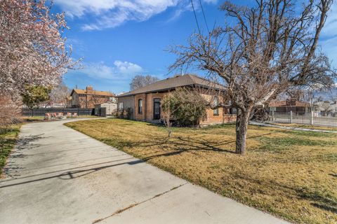 Photo of 595 E 900 N, Lehi, UT 84043 (MLS # 2144134)